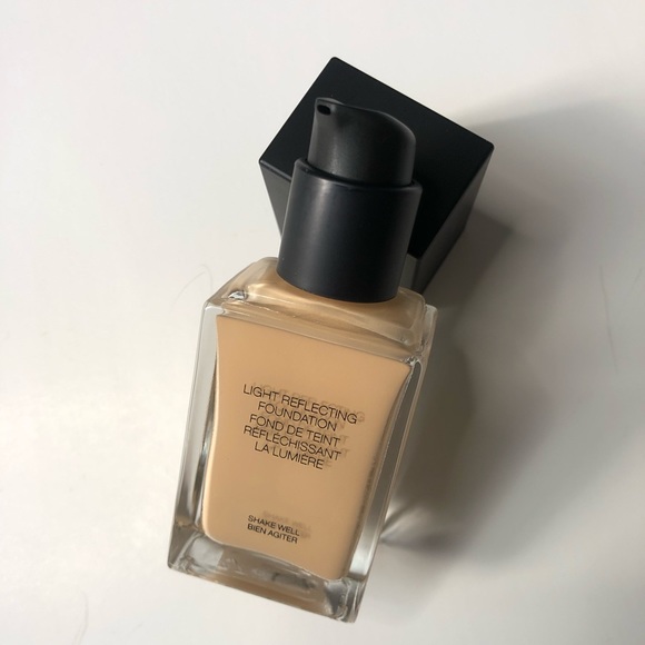 🆕 NARS Light Reflecting Advanced Skincare Foundation - Picture 12 of 13